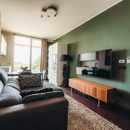 - Attico Fronte Mare Rimini