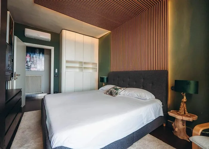 - Attico Fronte Mare